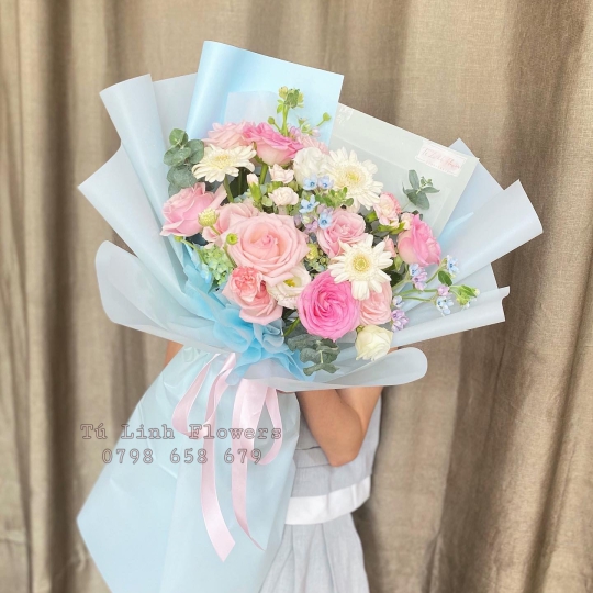 Hoa Tươi Tặng 20 Tháng 10 - Trắng