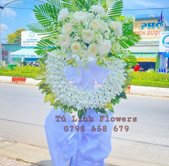 Vòng Hoa Đám Tang Giá Rẻ - Mua Hoa Đám Tang ở Long An